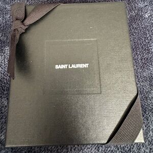 CASSANDRE MATELASSÉ CARD CASE IN GRAIN DE POUDRE LEATHER